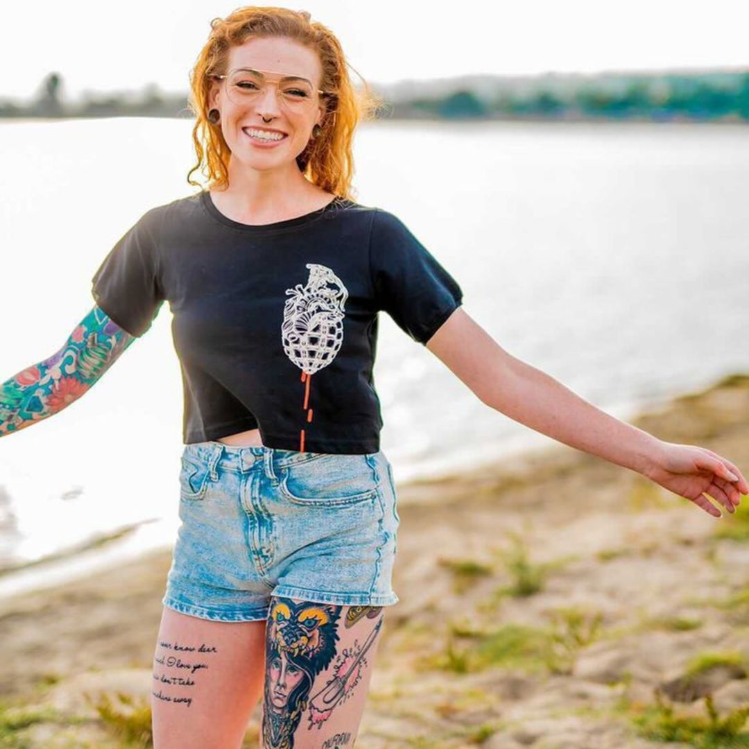 LIFE GRENADE CROP TOP